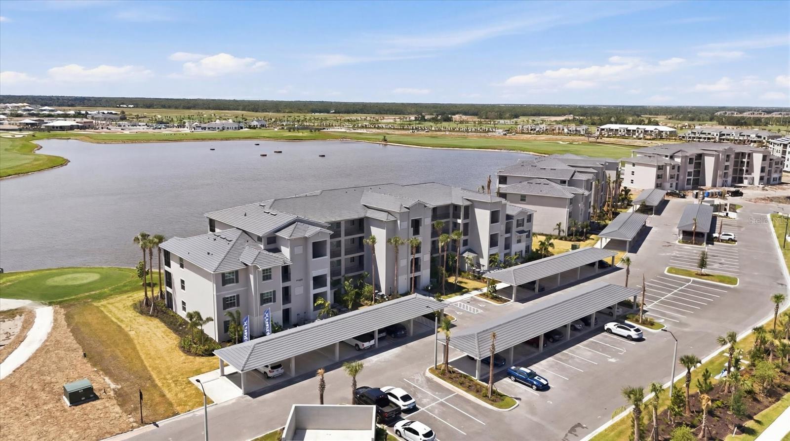 CALUSA COUNTRY CLUB - Residential