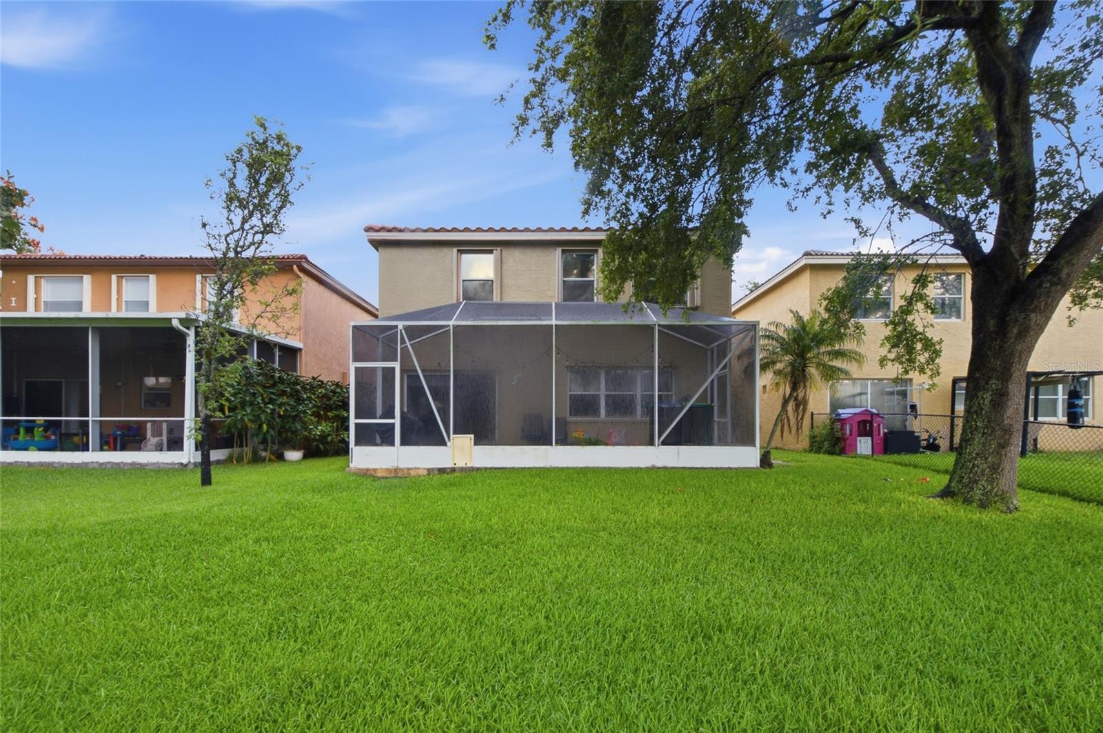HAMMOCKS AT RIVERGLEN - Residential