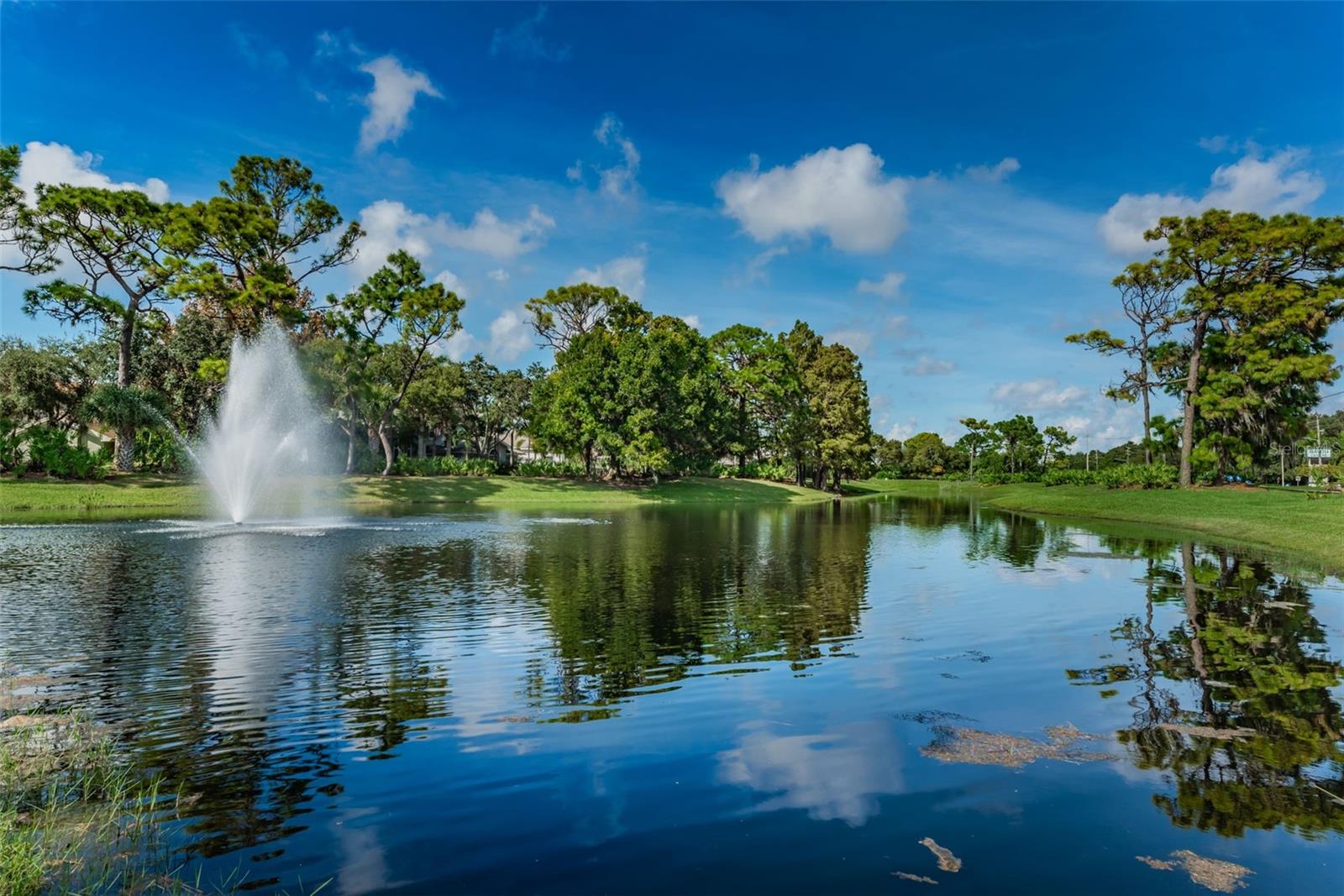 BAYOU CLUB ESTATES TR 2 PH 3 - Residential