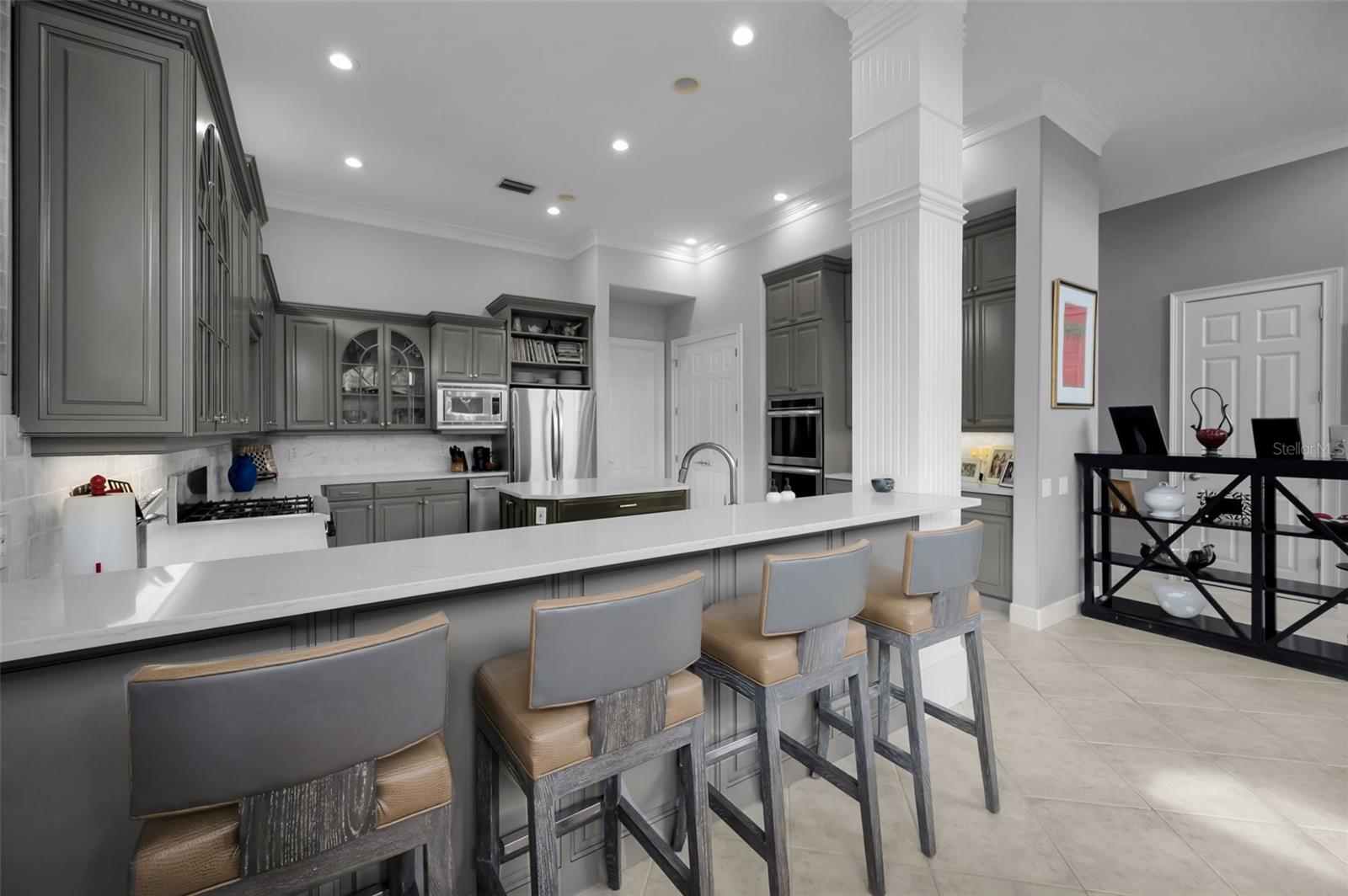 BAYOU CLUB ESTATES TR 2 PH 3 - Residential