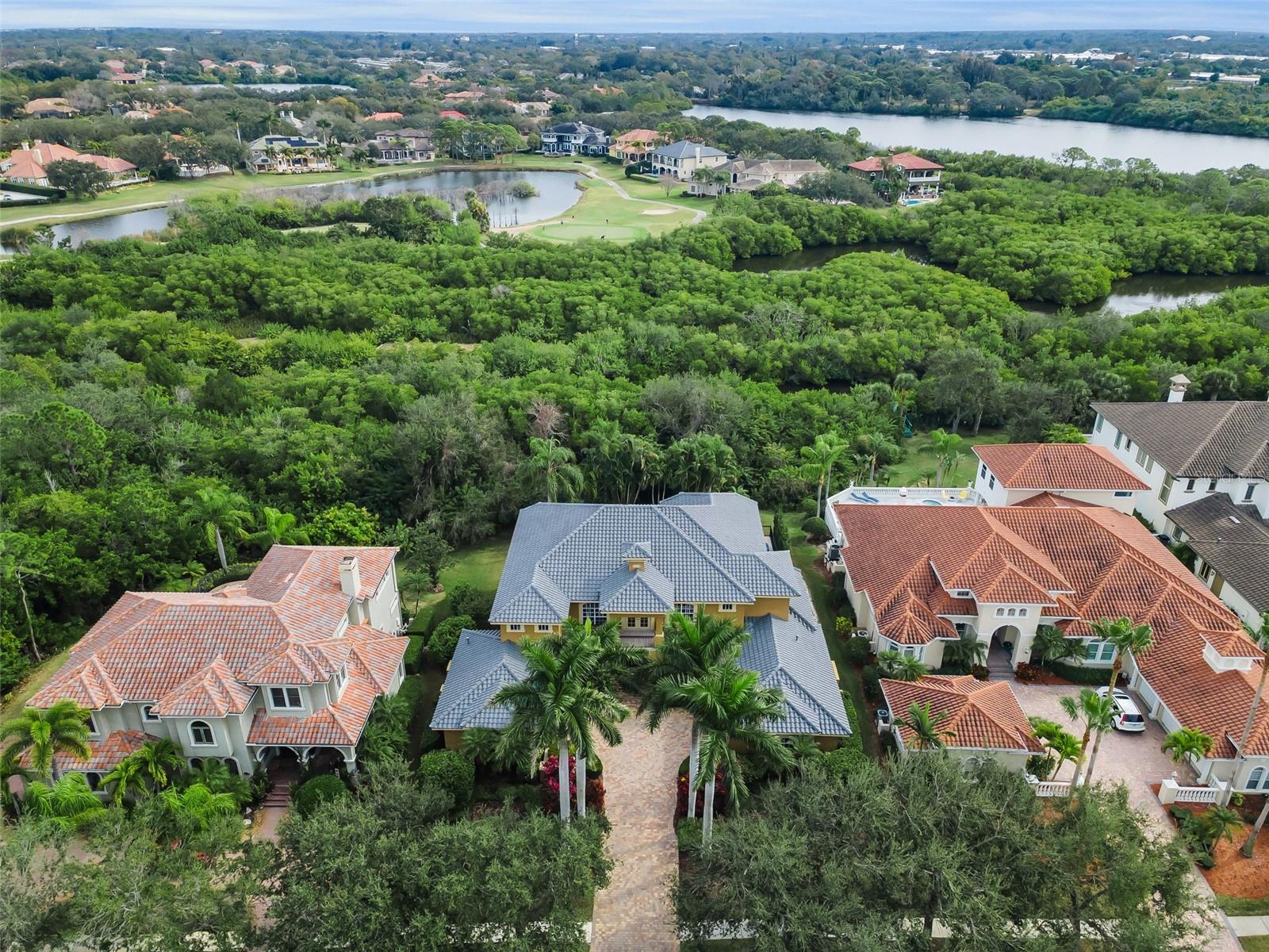 BAYOU CLUB ESTATES TR 2 PH 3 - Residential