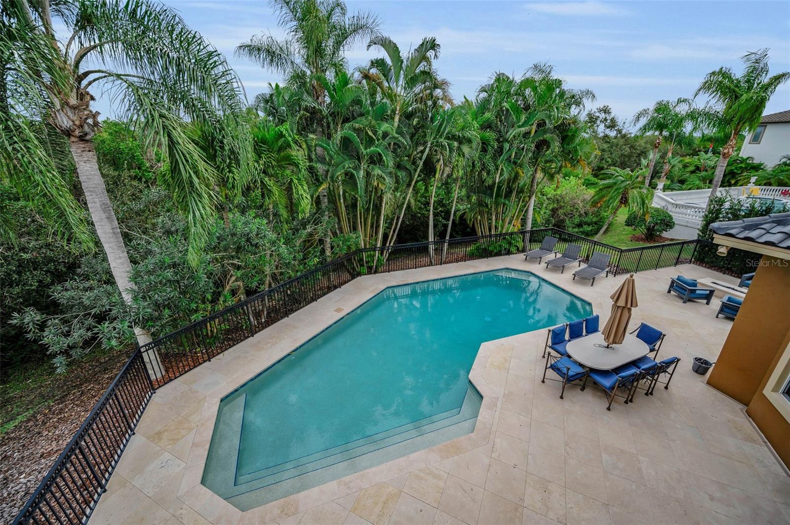 BAYOU CLUB ESTATES TR 2 PH 3 - Residential