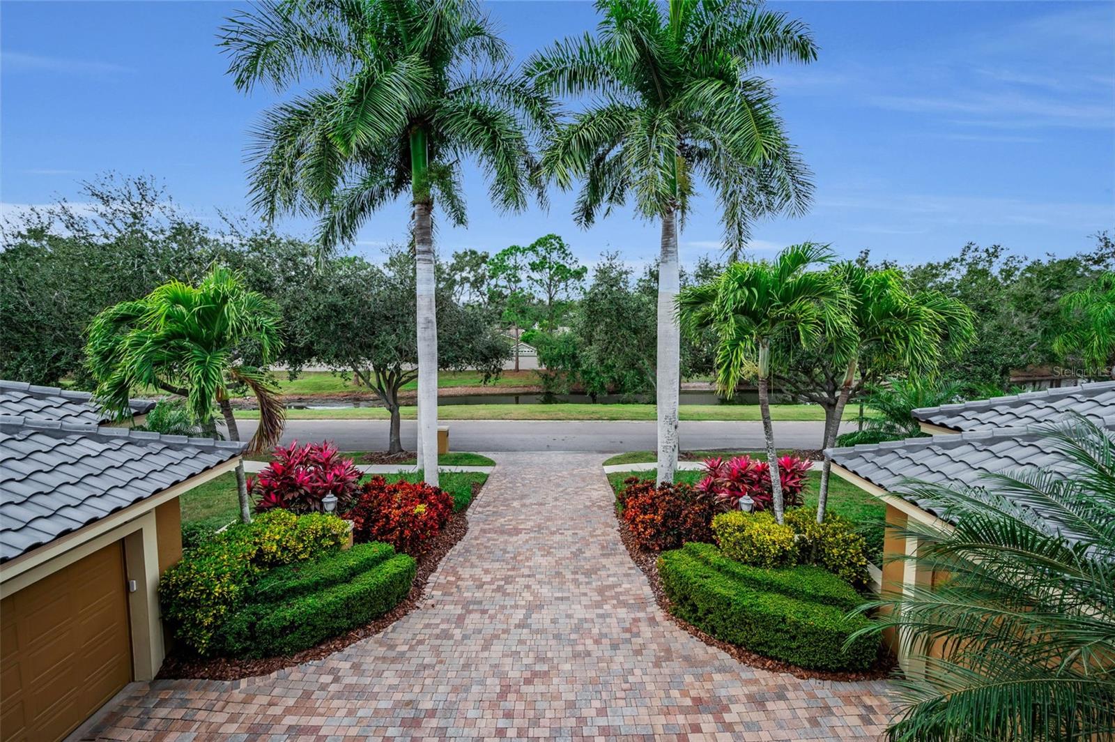 BAYOU CLUB ESTATES TR 2 PH 3 - Residential
