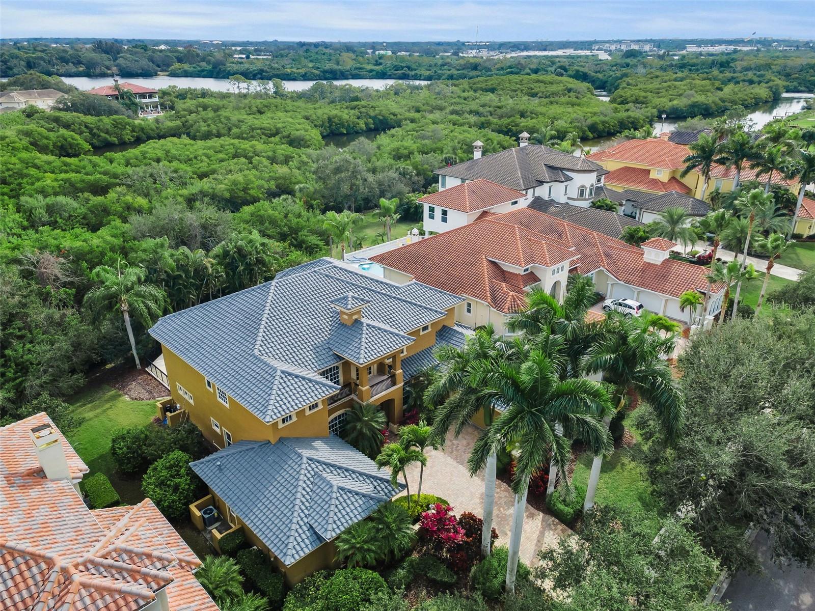 BAYOU CLUB ESTATES TR 2 PH 3 - Residential