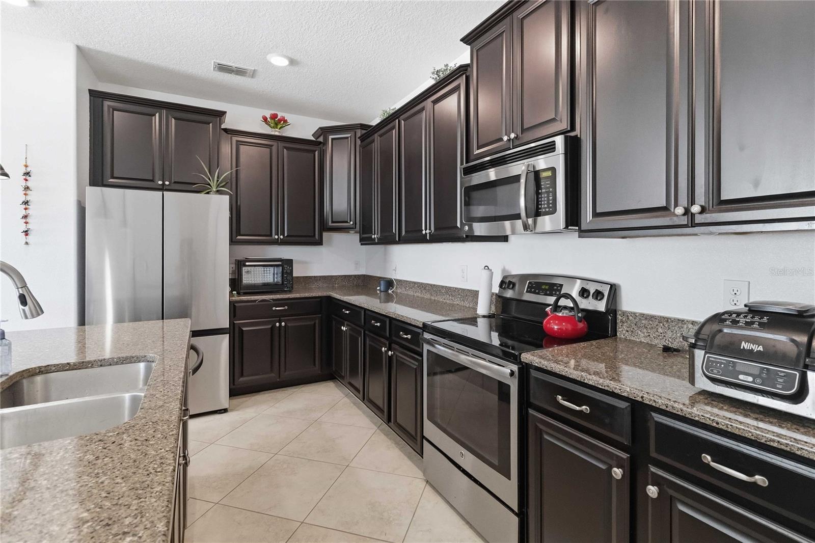 NORTH POINT PH 2B-2C - Residential