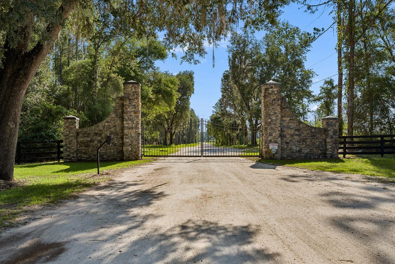 WINDING RIVER PRESERVE - Residential