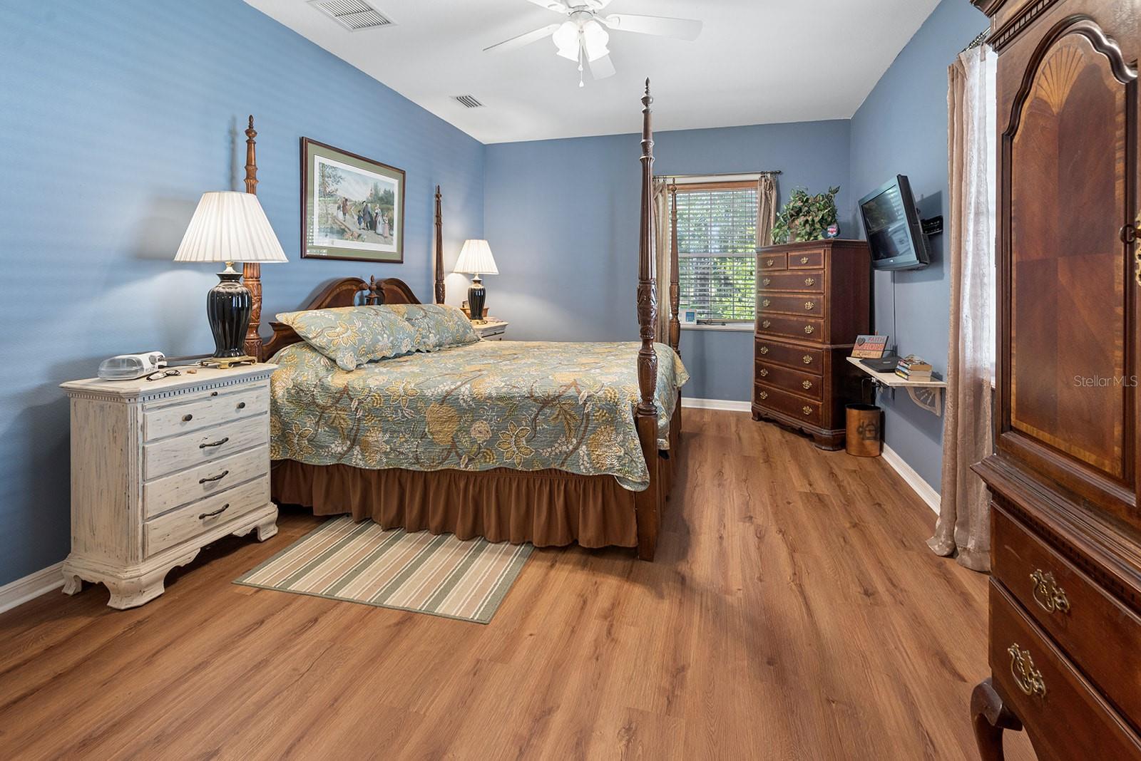 WINDING RIVER PRESERVE - Residential