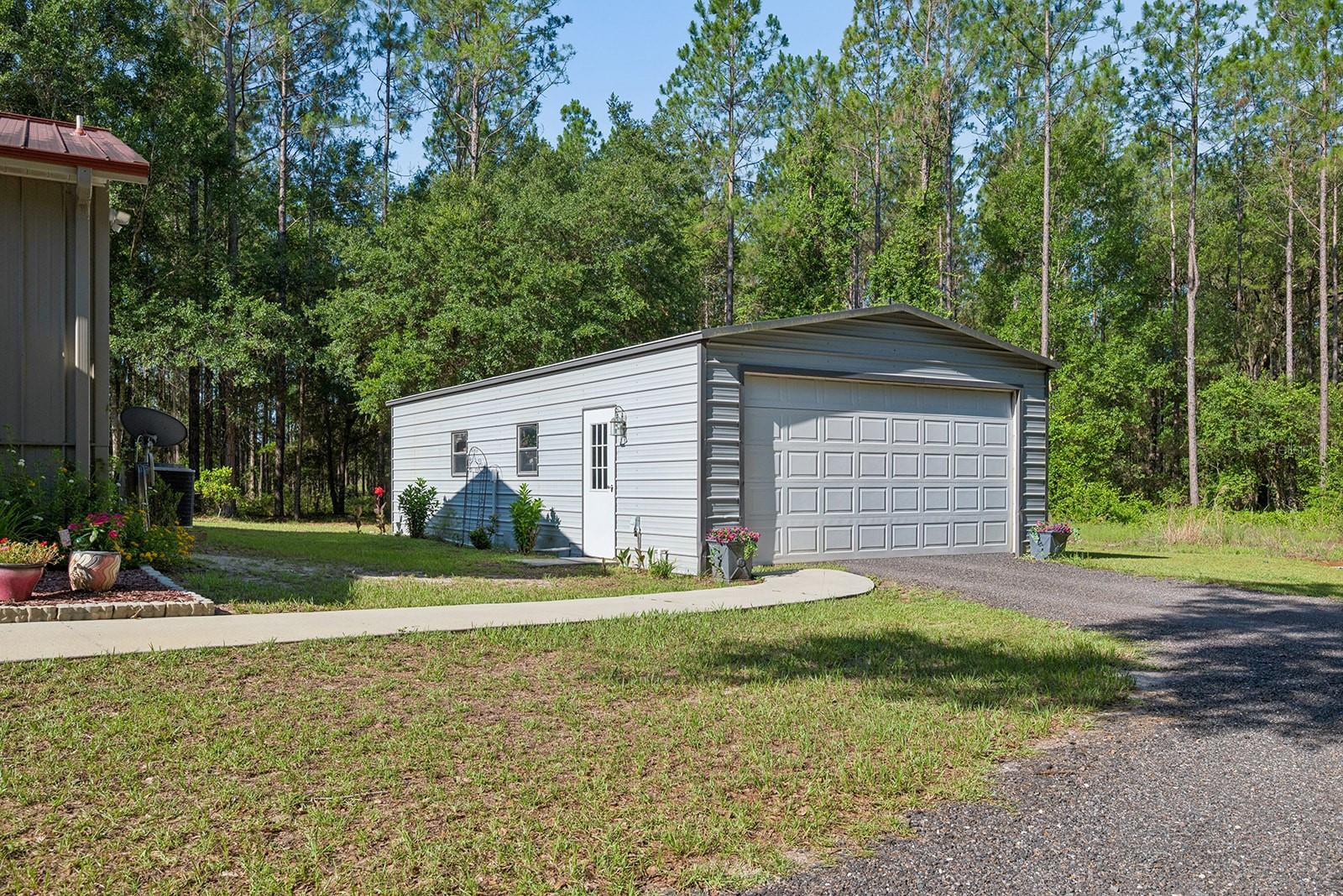 WINDING RIVER PRESERVE - Residential