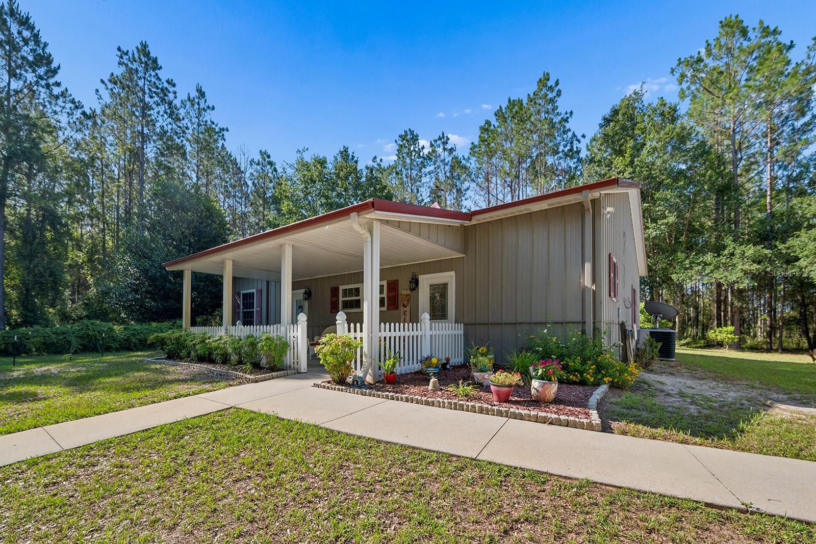 WINDING RIVER PRESERVE - Residential
