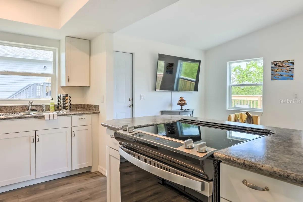 COLLURA SUB 1ST ADD - Residential Lease