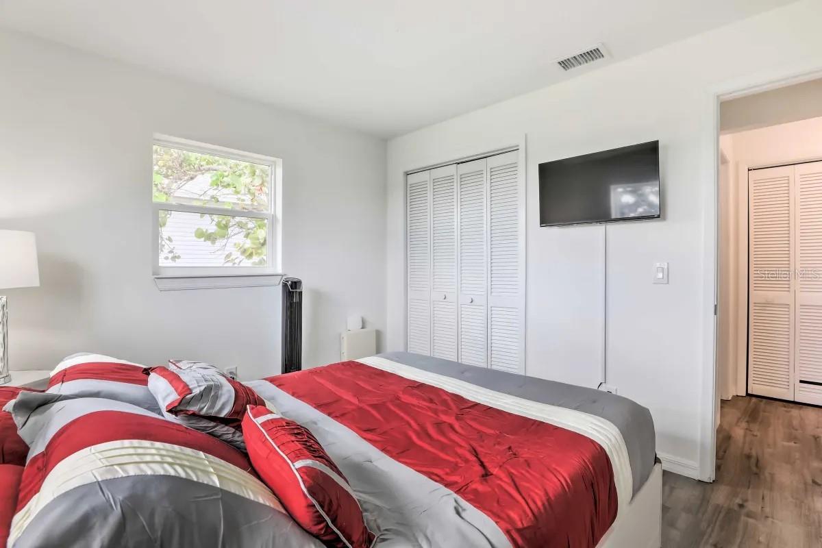 COLLURA SUB 1ST ADD - Residential Lease