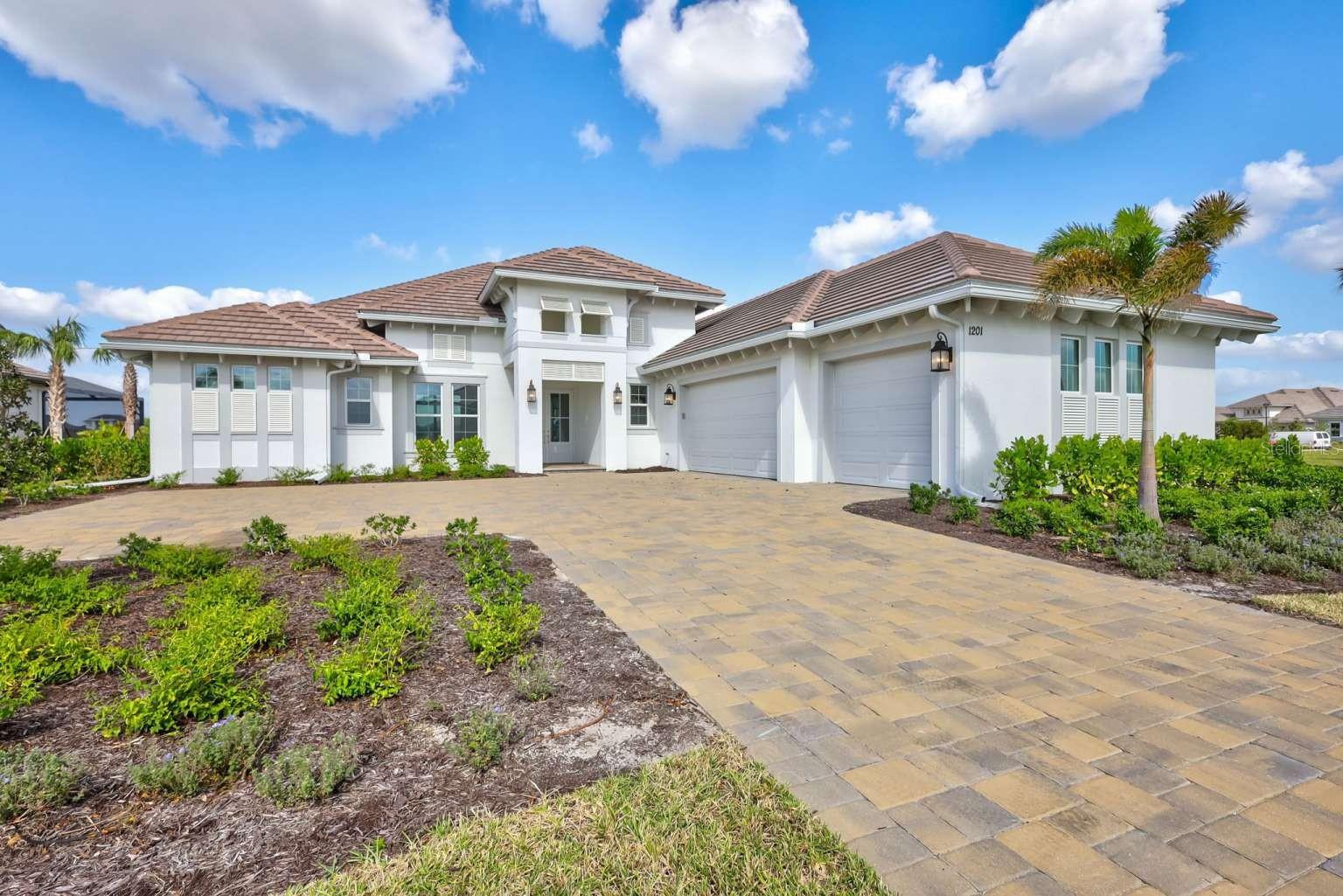 WILD BLUE/WATERSIDE PH 1 - Residential Lease