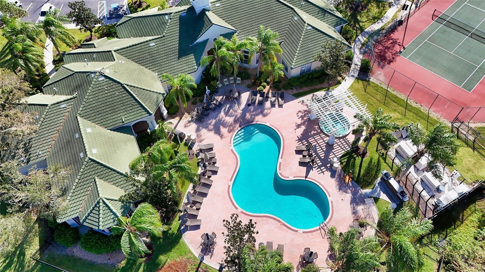 SERENADE ON PALMER RANCH - Residential Lease