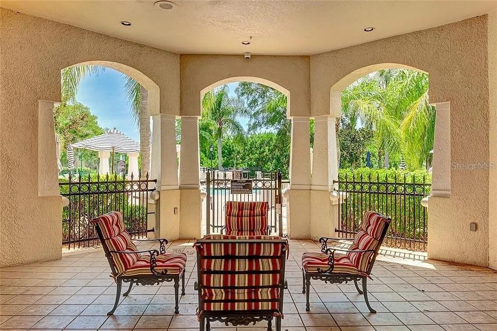 SERENADE ON PALMER RANCH - Residential Lease