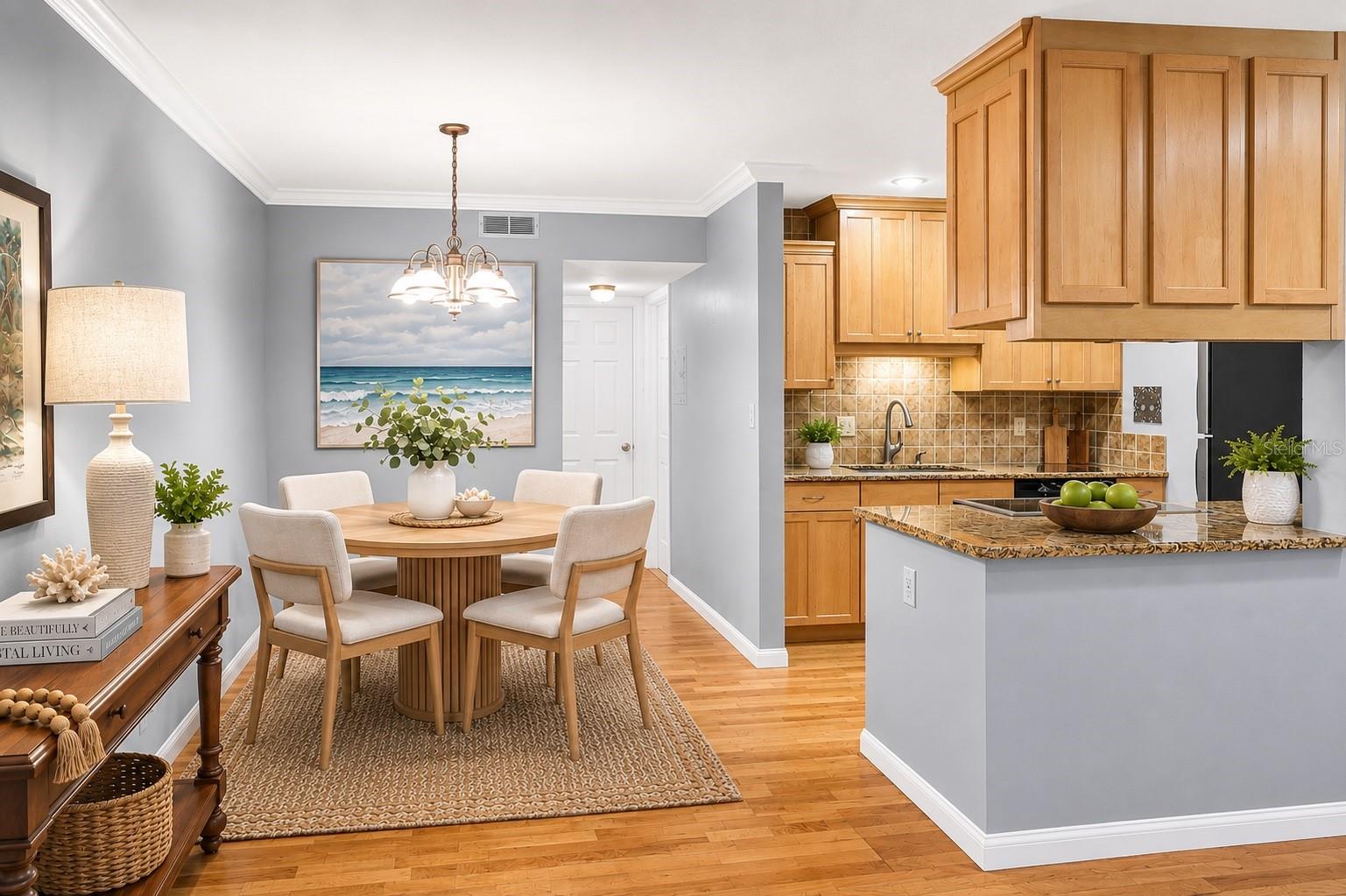 LAKESIDE MANOR APTS CONDO - Residential