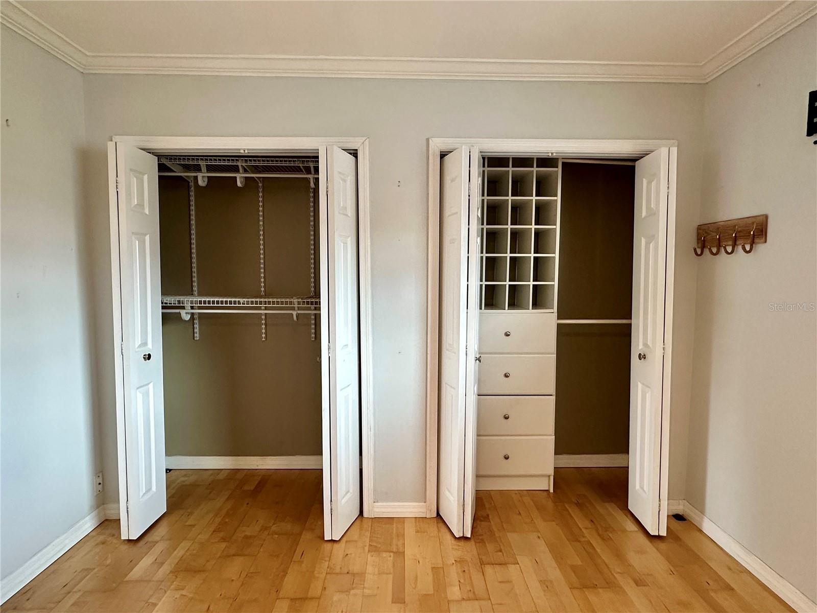 LAKESIDE MANOR APTS CONDO - Residential