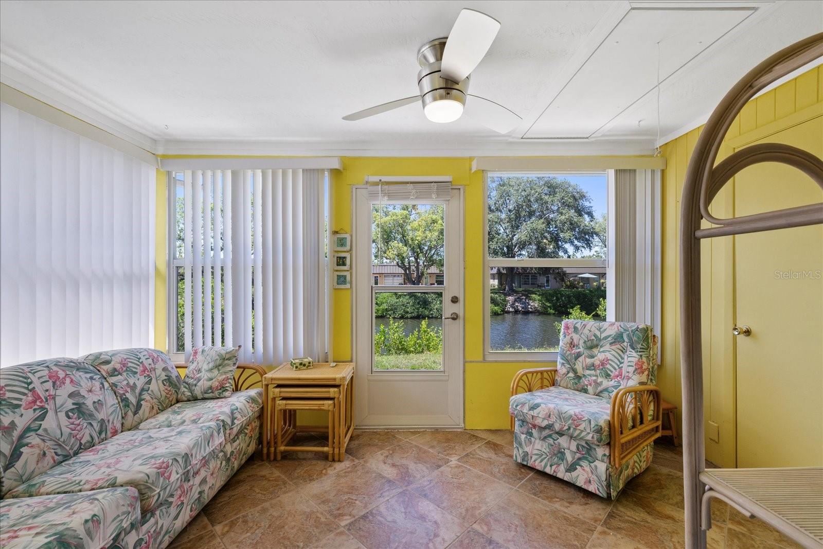 GARDENS OF BEACON SQUARE CONDO - Residential