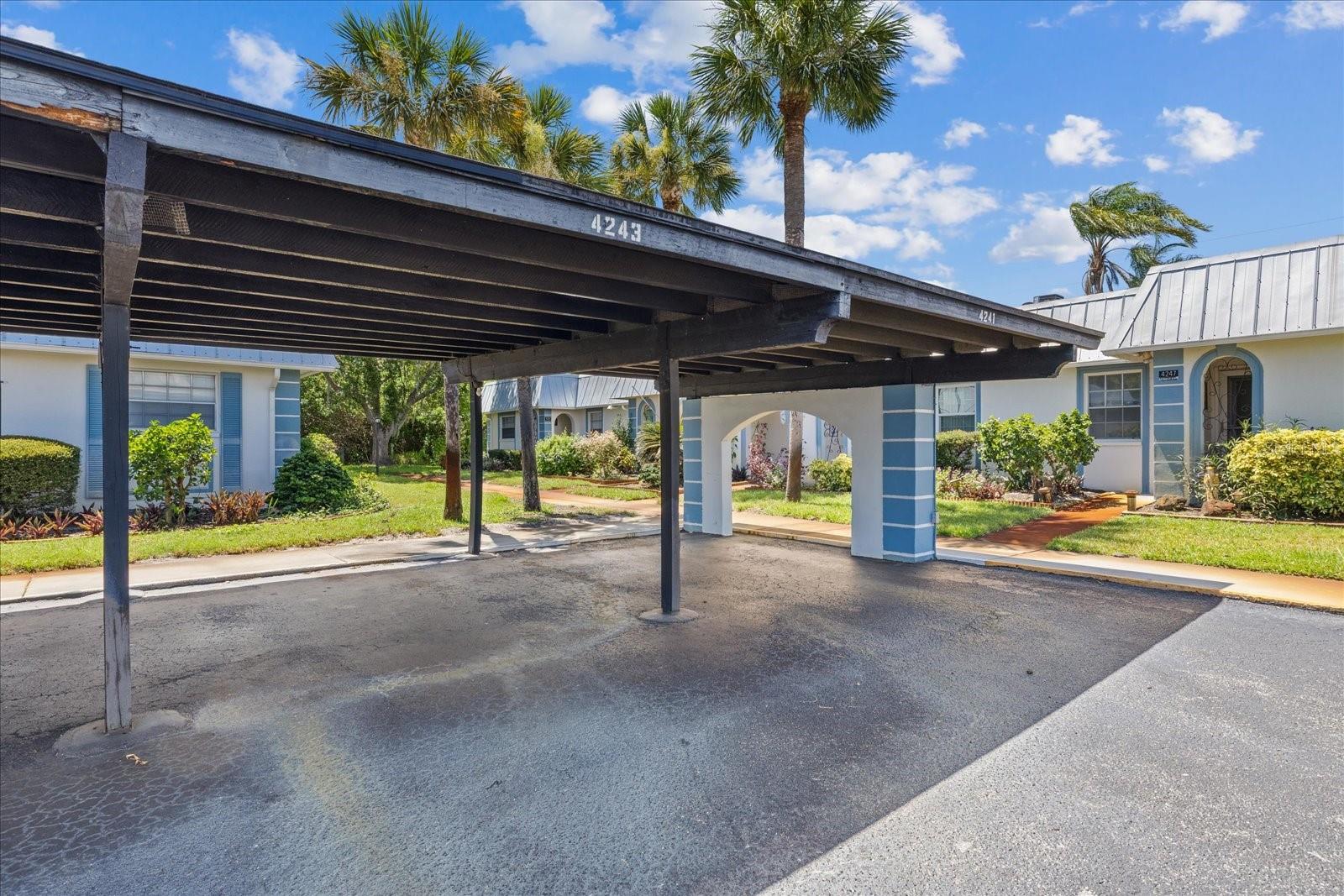 GARDENS OF BEACON SQUARE CONDO - Residential