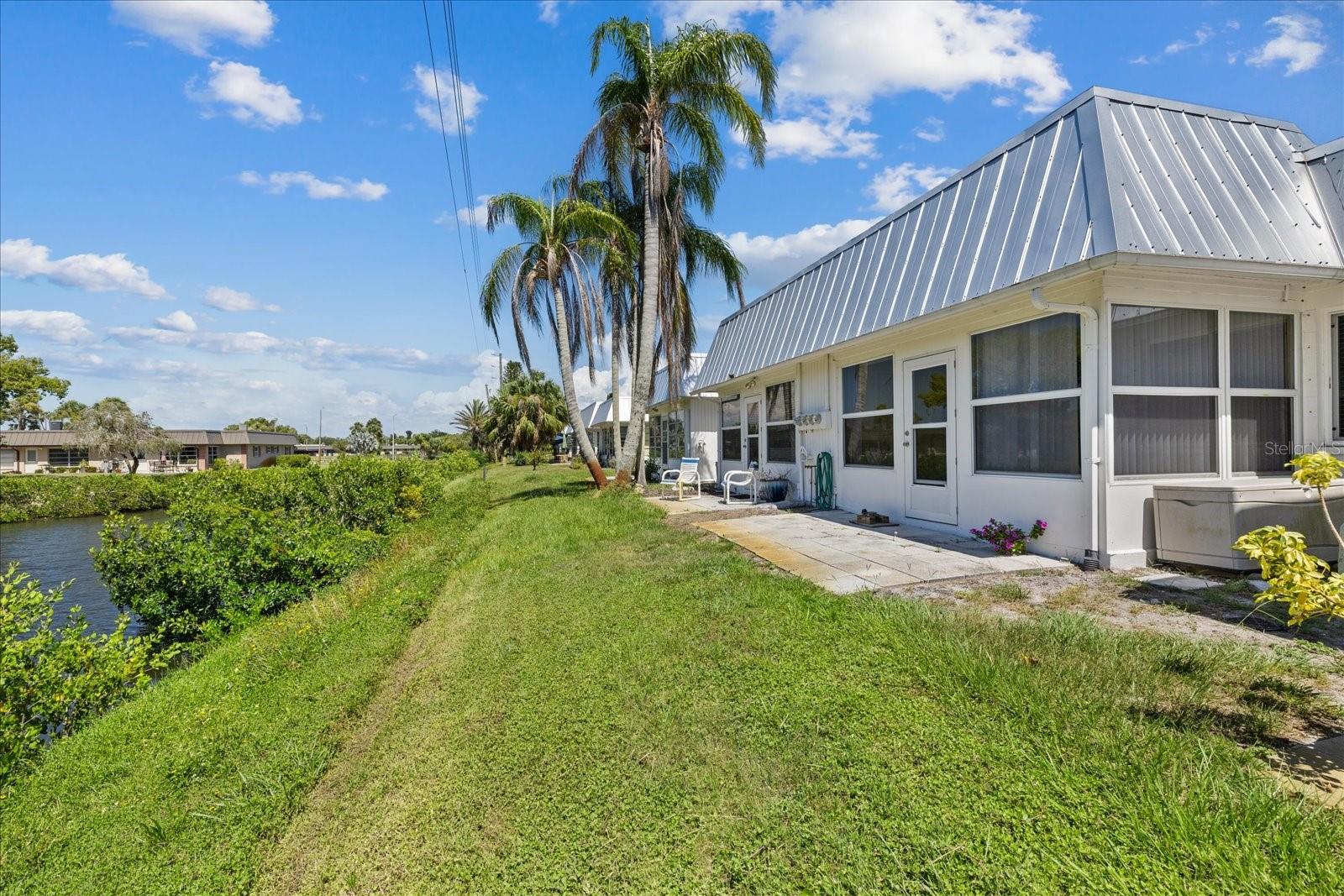 GARDENS OF BEACON SQUARE CONDO - Residential