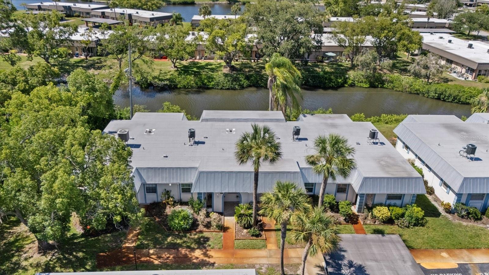 GARDENS OF BEACON SQUARE CONDO - Residential