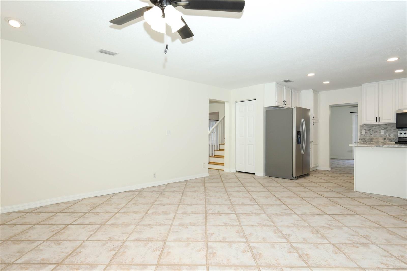 FLOMICH GARDEN SEC/HOLLY HILL HEIGHTS - Residential