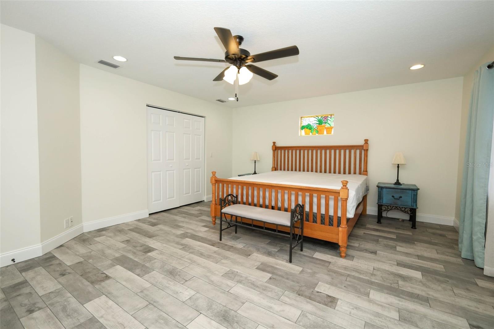 FLOMICH GARDEN SEC/HOLLY HILL HEIGHTS - Residential