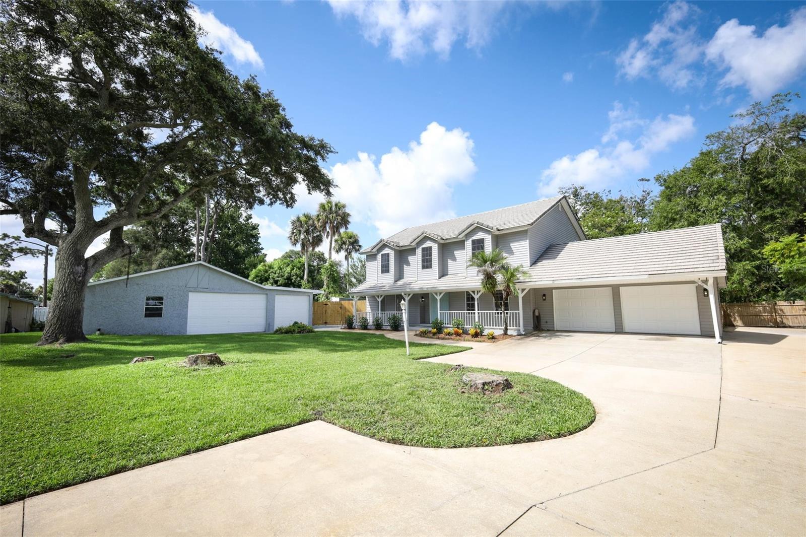 FLOMICH GARDEN SEC/HOLLY HILL HEIGHTS - Residential