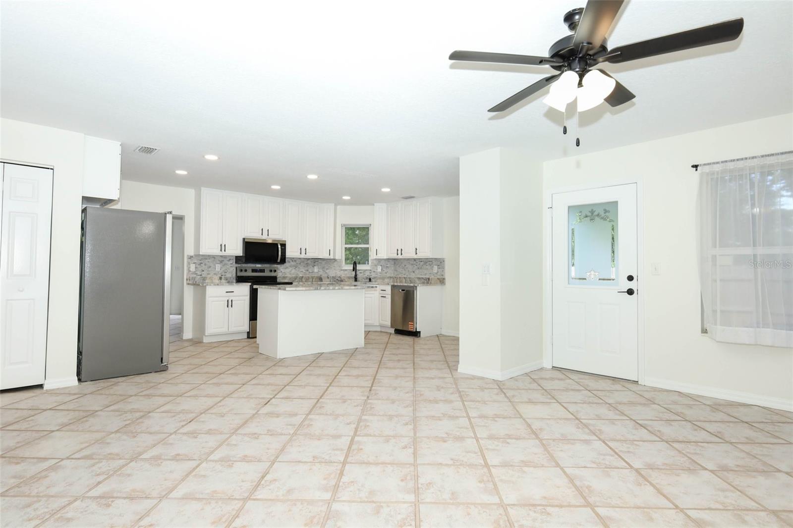FLOMICH GARDEN SEC/HOLLY HILL HEIGHTS - Residential