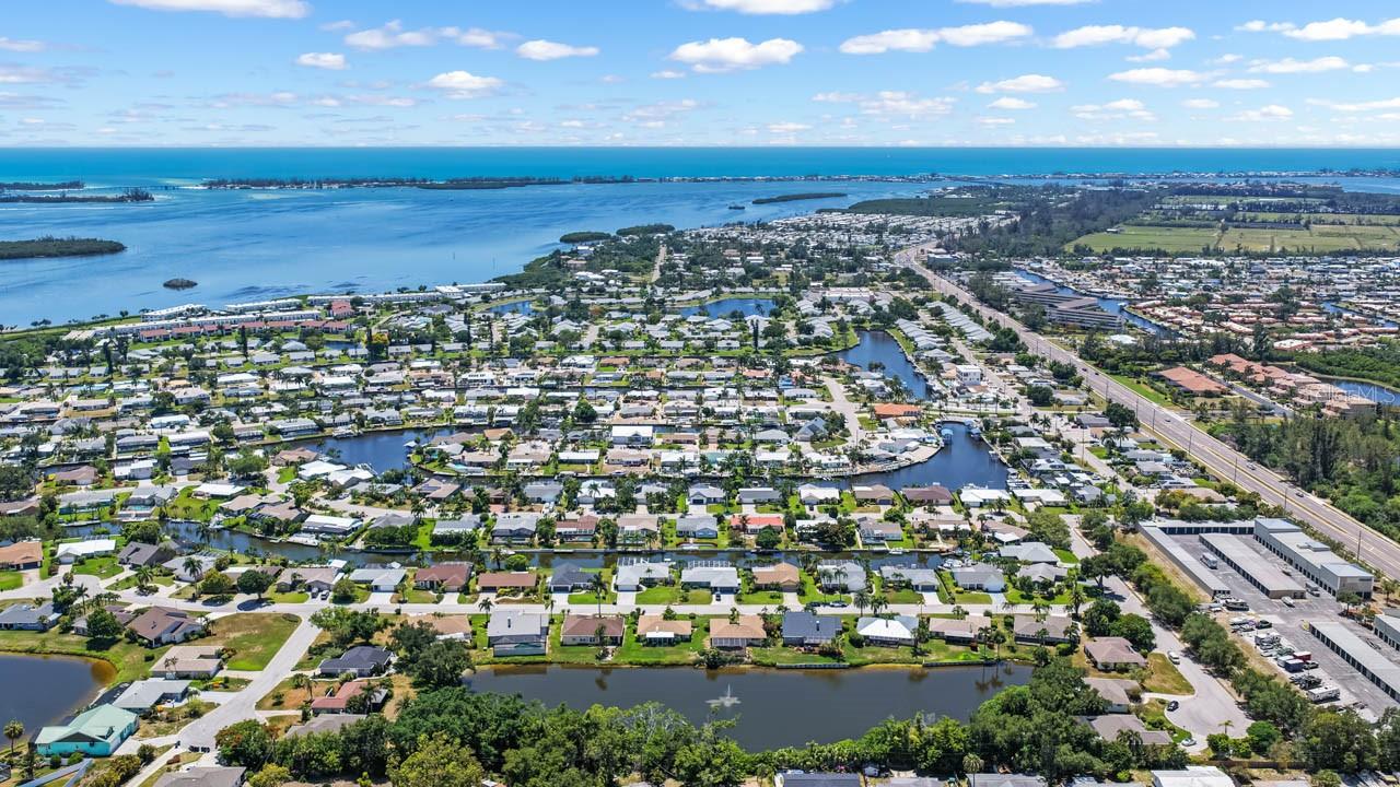 BAY LAKE ESTATES PH I - Residential