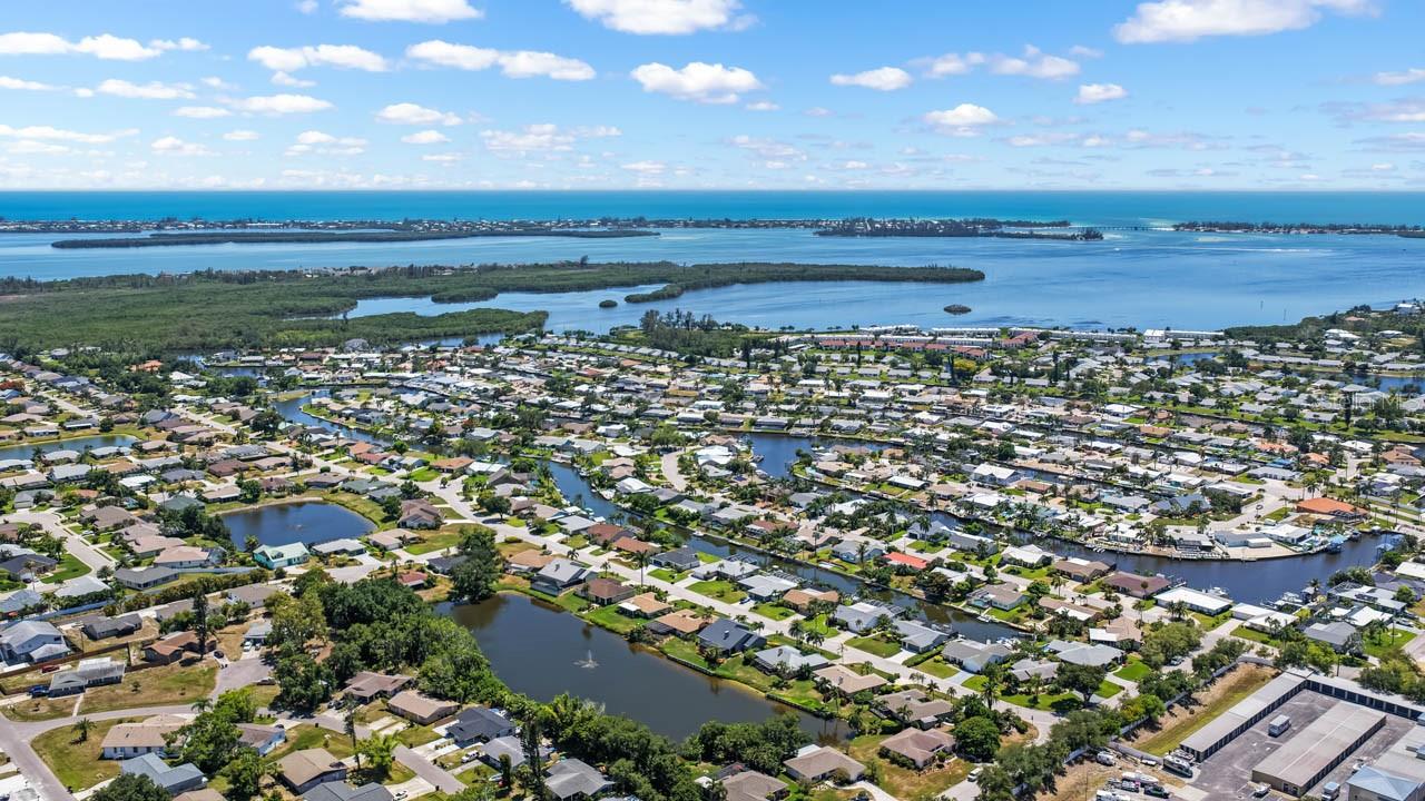 BAY LAKE ESTATES PH I - Residential