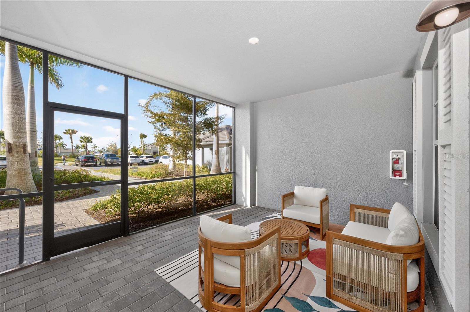 WELLEN PARK GOLF & COUNTRY CLUB - Residential