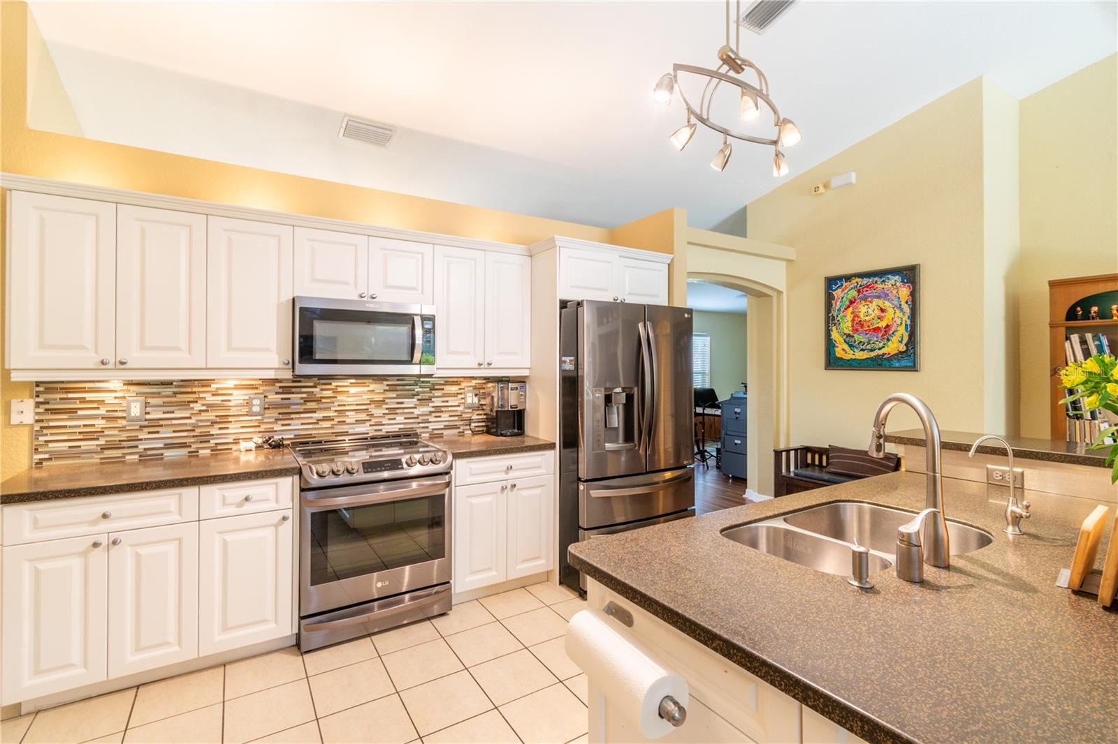 PORT CHAROLETTE SUB 24 - Residential