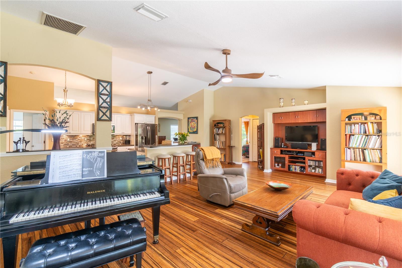PORT CHAROLETTE SUB 24 - Residential