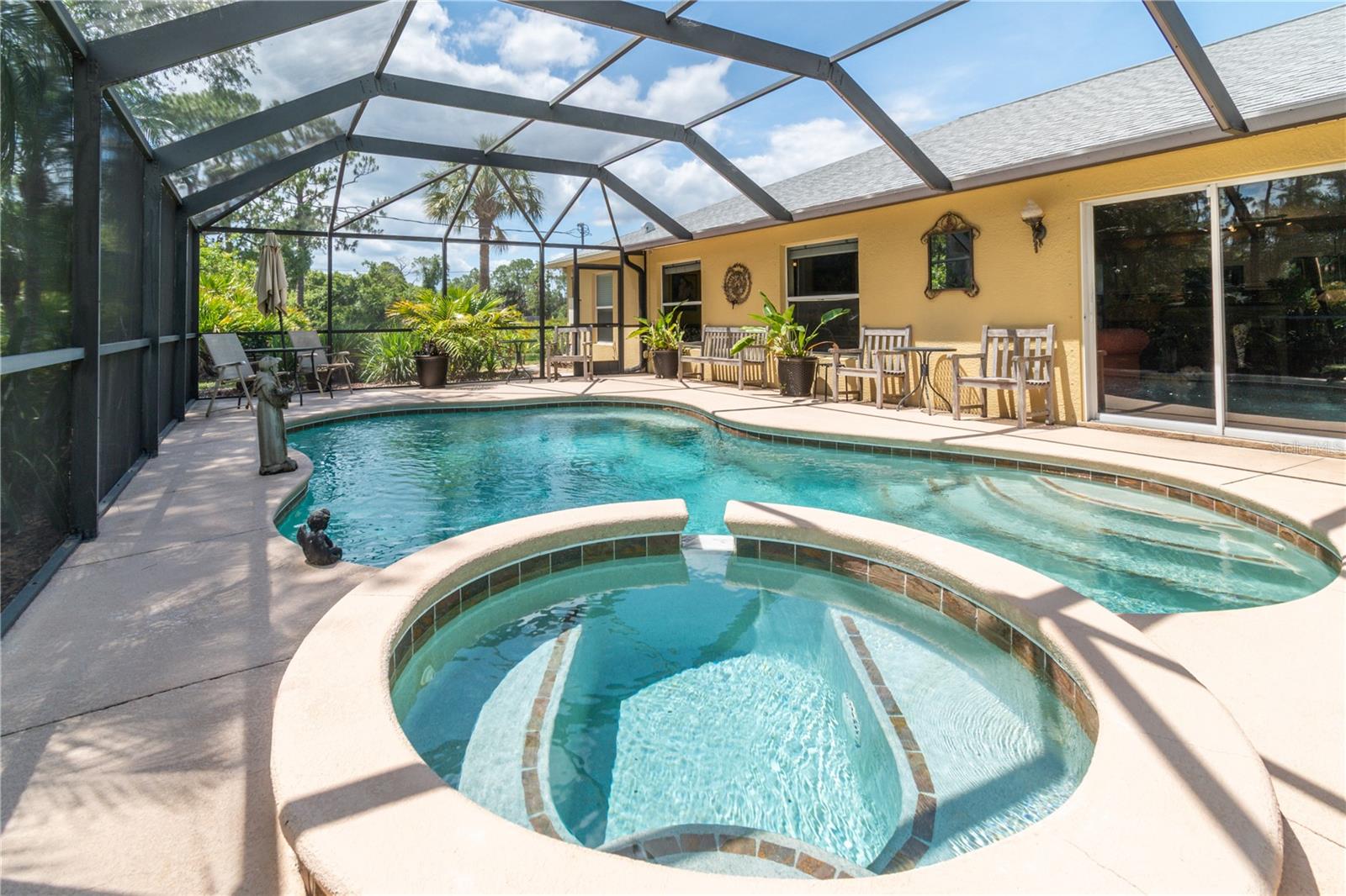 PORT CHAROLETTE SUB 24 - Residential