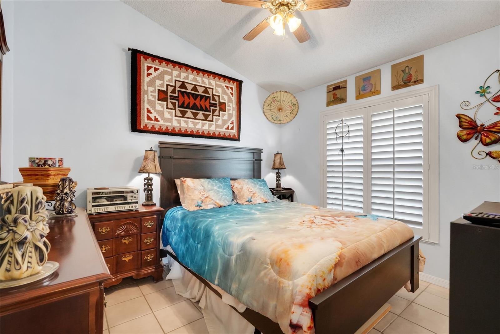 SOUTH CHASE - Residential