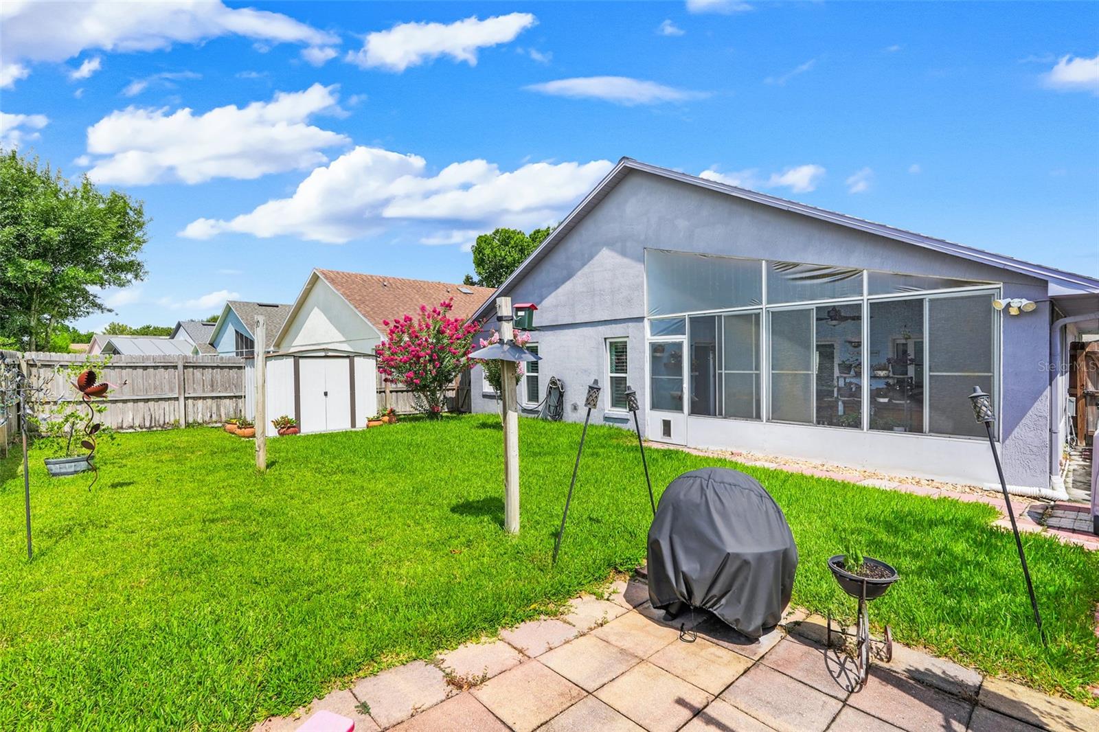 SOUTH CHASE - Residential