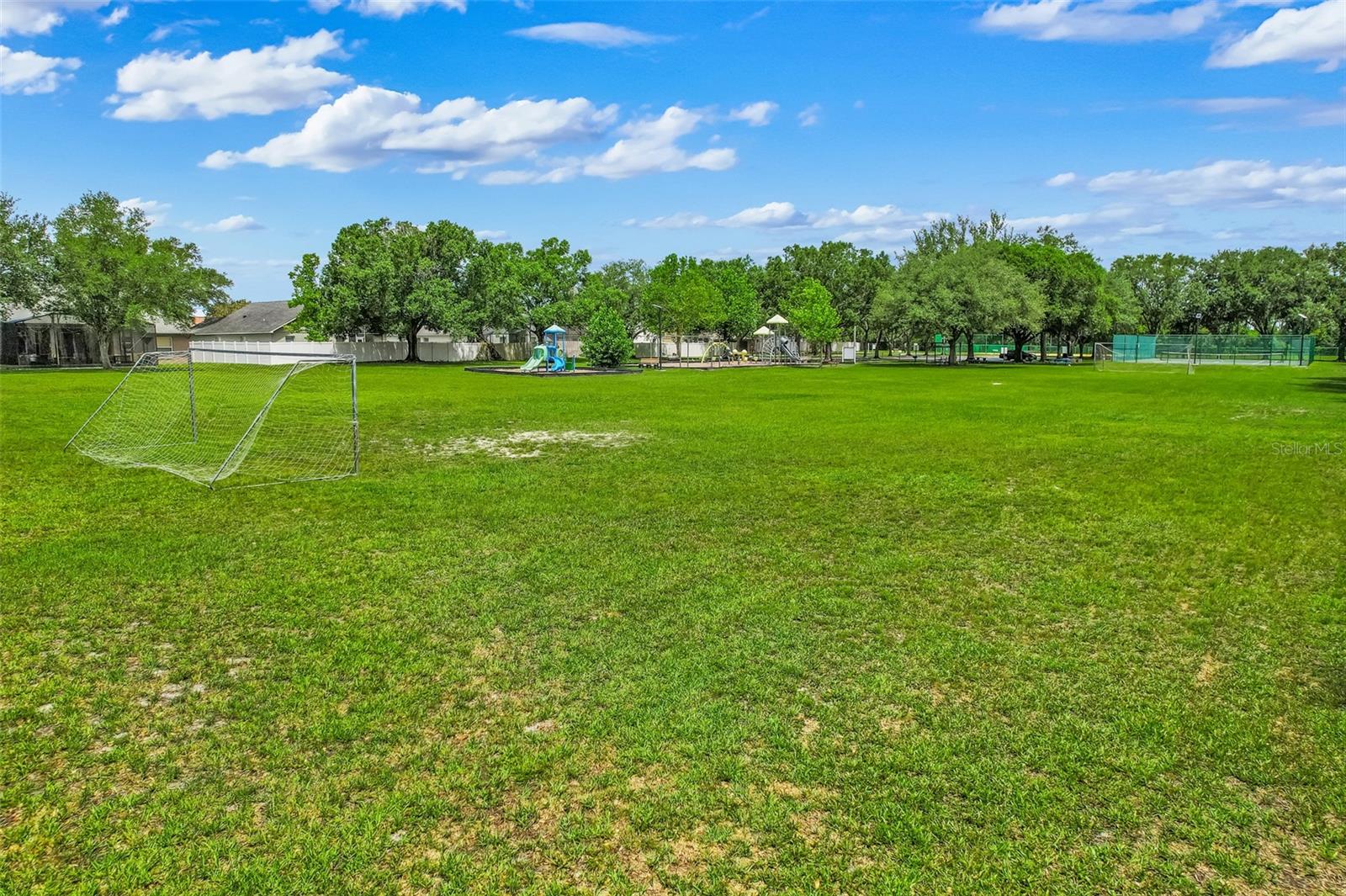 SOUTH CHASE - Residential