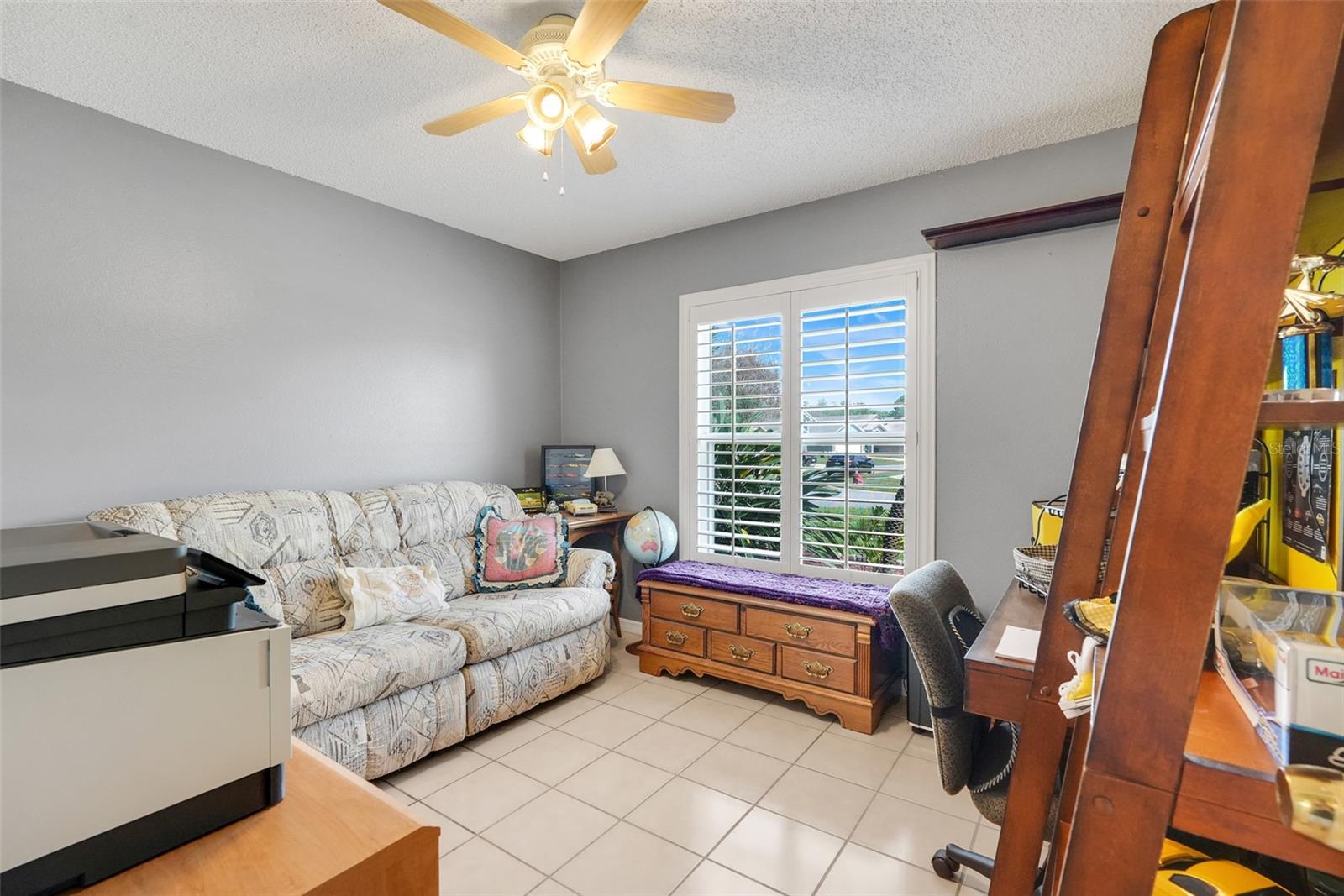 SOUTH CHASE - Residential