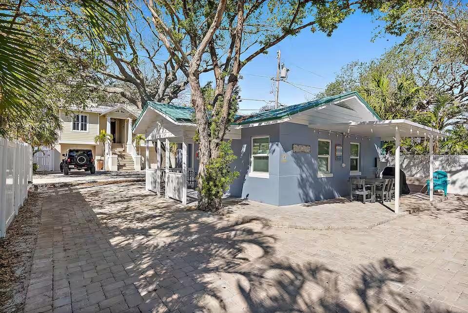 NEW HAVEN BEACH - Residential