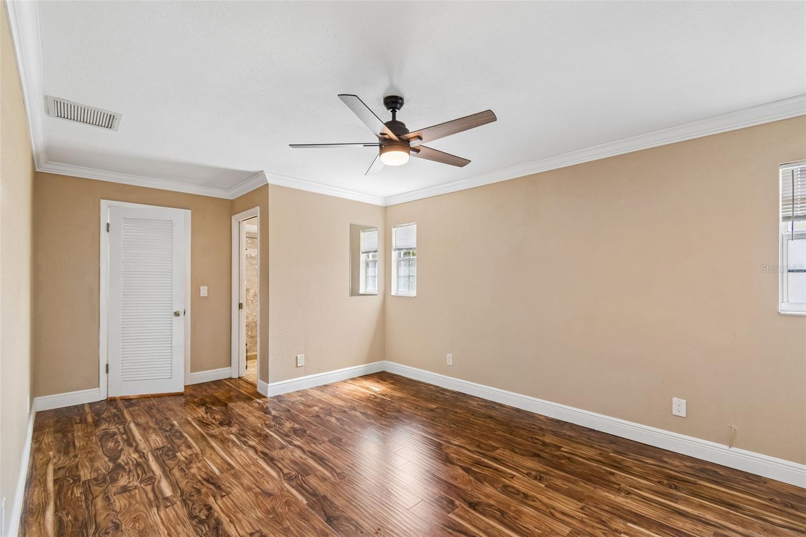 PARK VIEW ESTATES ADD - Residential Lease