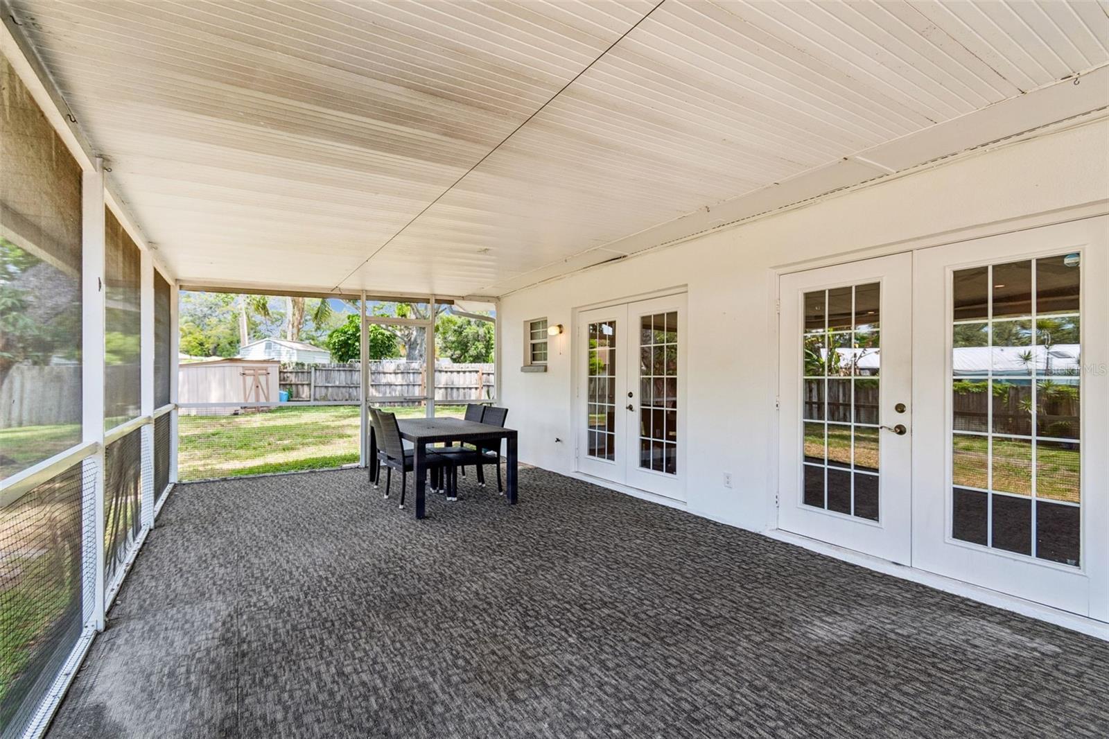 PARK VIEW ESTATES ADD - Residential Lease