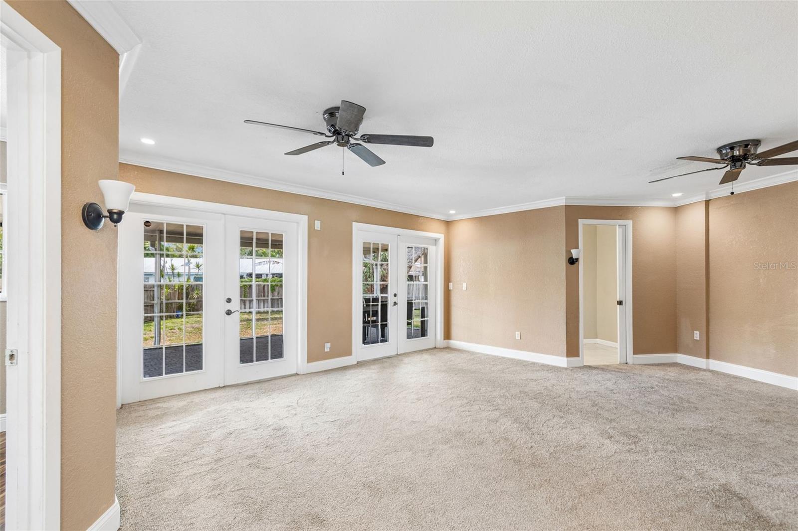 PARK VIEW ESTATES ADD - Residential Lease