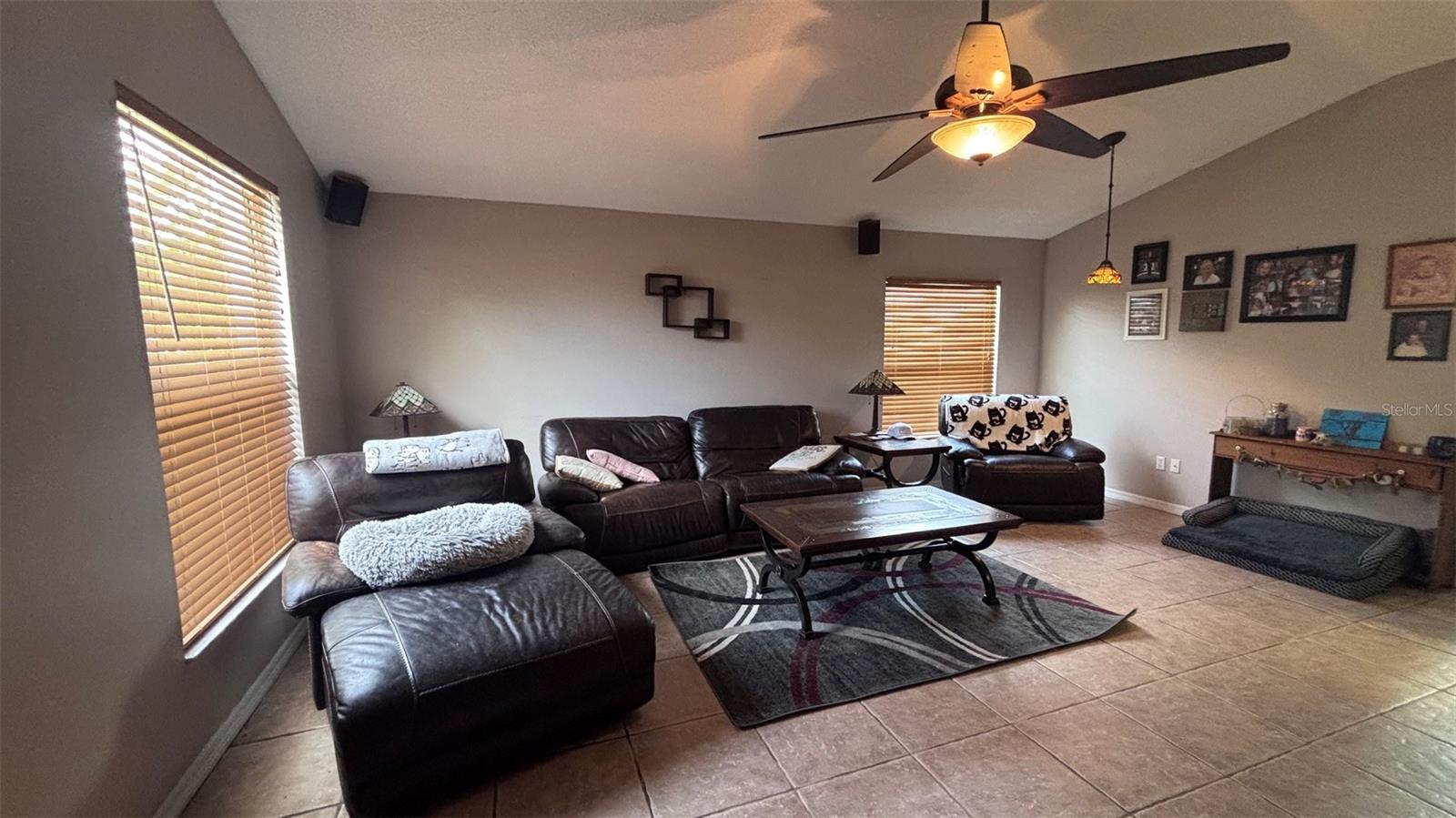ALAFAYA WOODS PH 11 - Residential