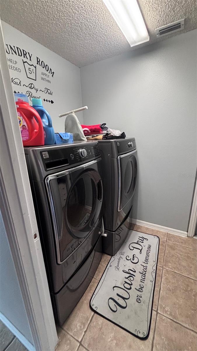 ALAFAYA WOODS PH 11 - Residential