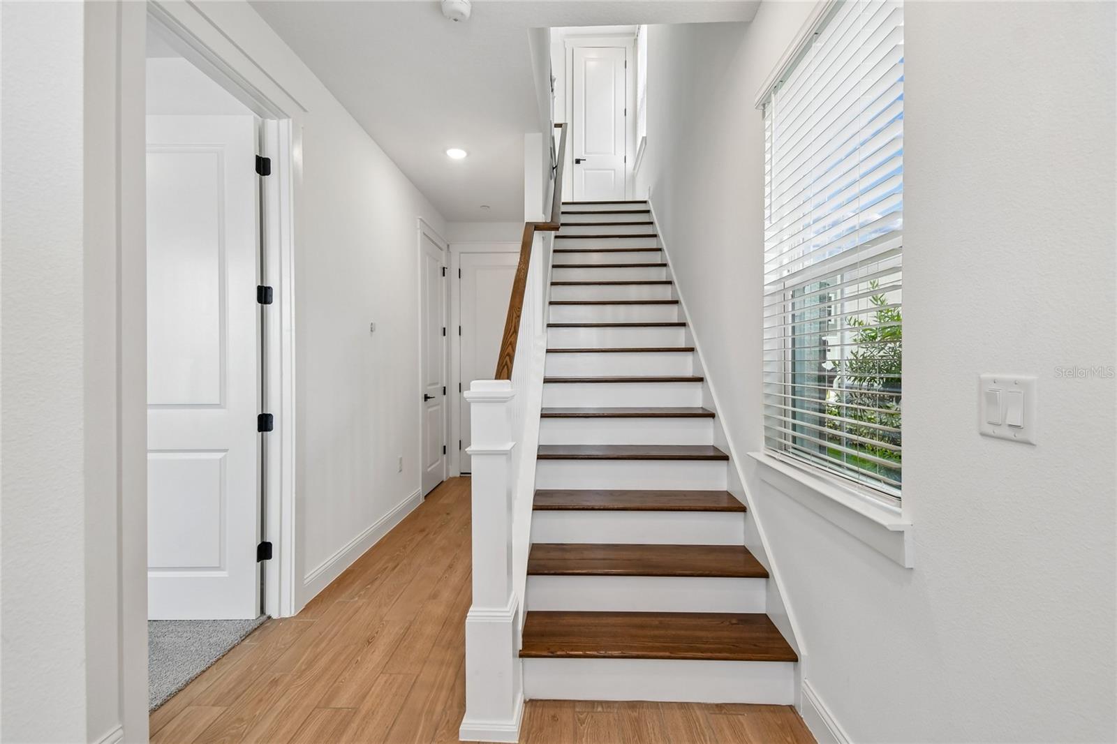 TOWNES AT NORTHLAKE - Residential