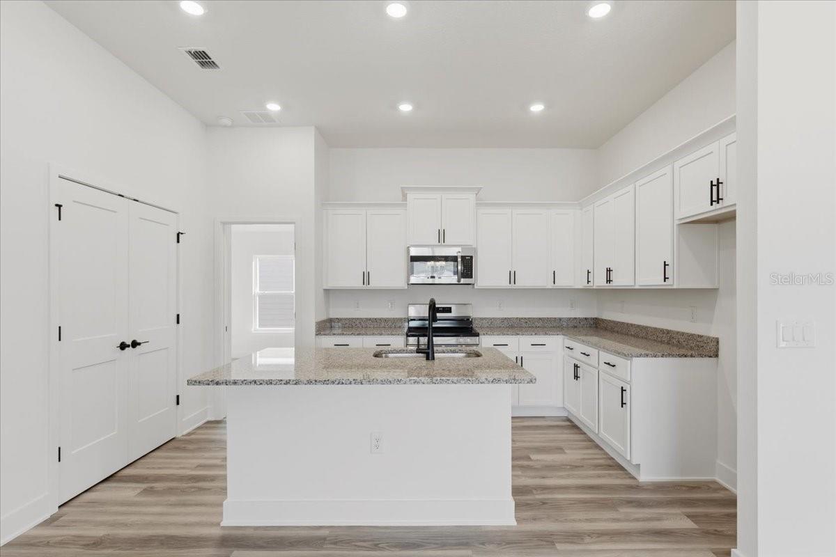 BRIARWOOD - Residential