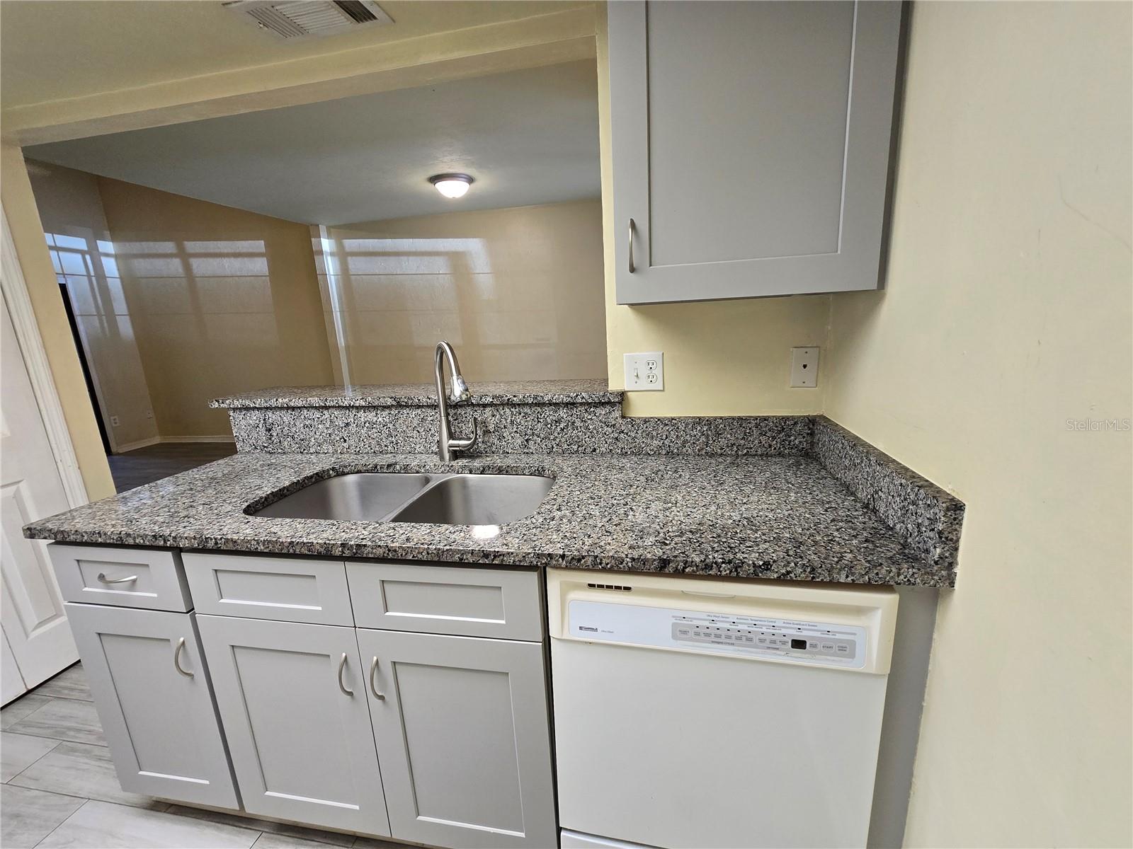 ROCKWOOD VILLAS UNIT II - Residential