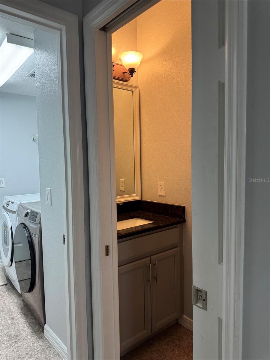 VILLAGES WEST OAK 44/106 - Residential Lease