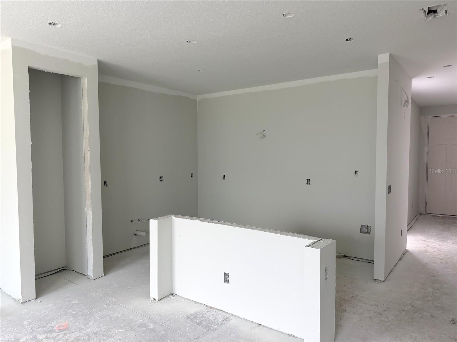 MONTAGUE TOWNHOMES - Residential