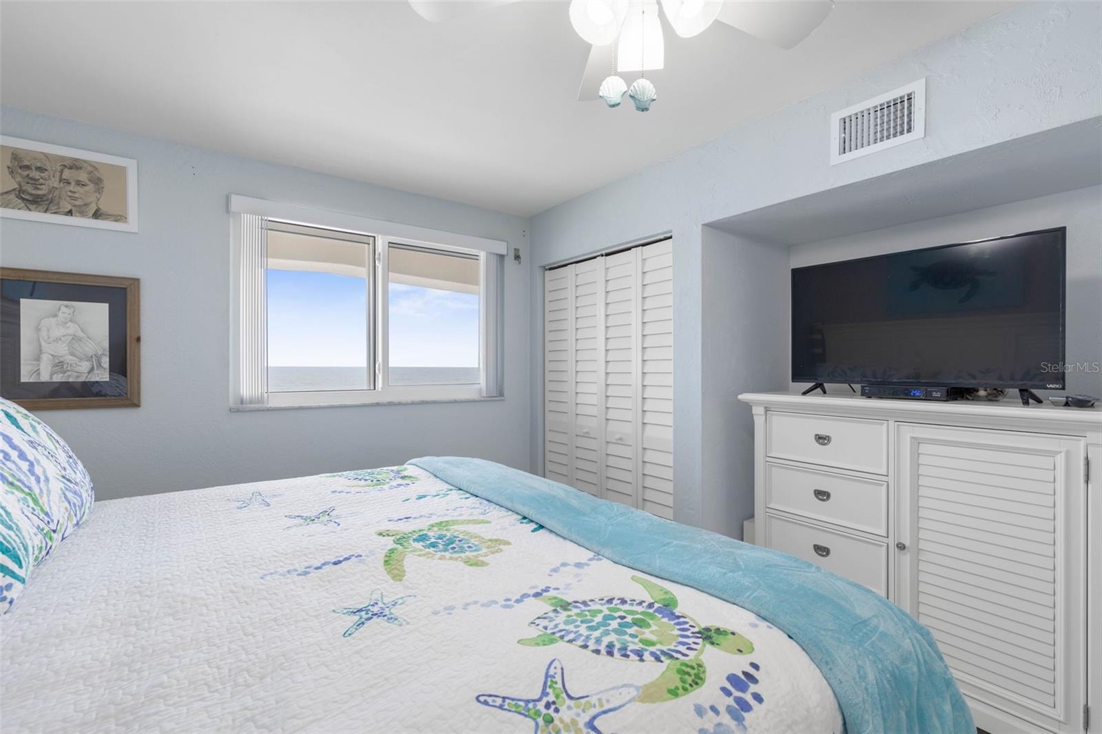89 OCEANFRONT CONDO - Residential
